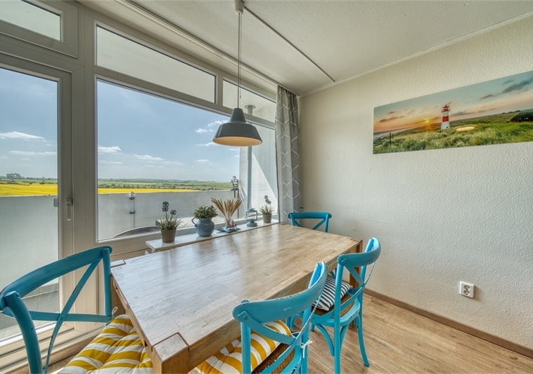 Esstisch mit Ausblick