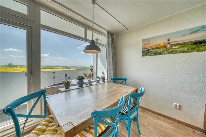 Esstisch mit Ausblick