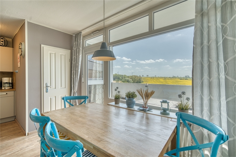 Esstisch mit Ausblick